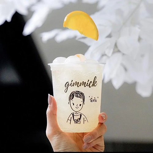在曼谷不会画漫画的不是好咖啡师，Gimmick Cafe & Restaurant